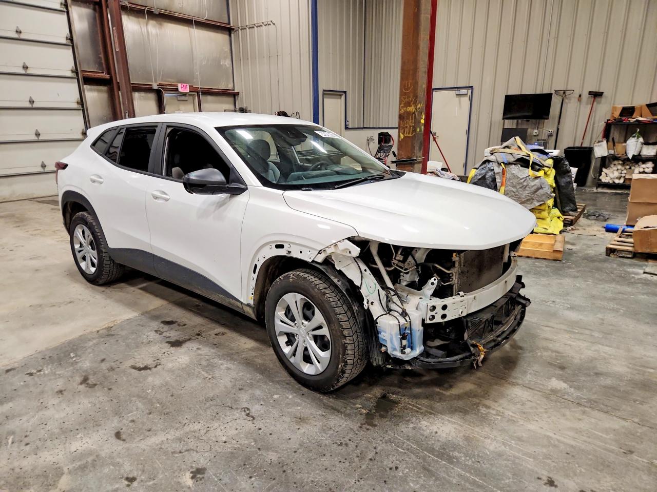 2025 CHEVROLET TRAX LS — снимка 4