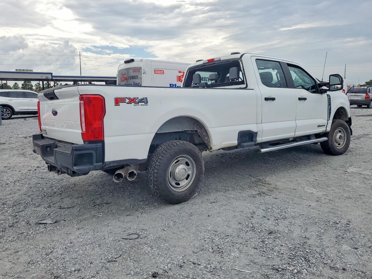 2025 FORD F250 SUPER DUTY — снимка 3