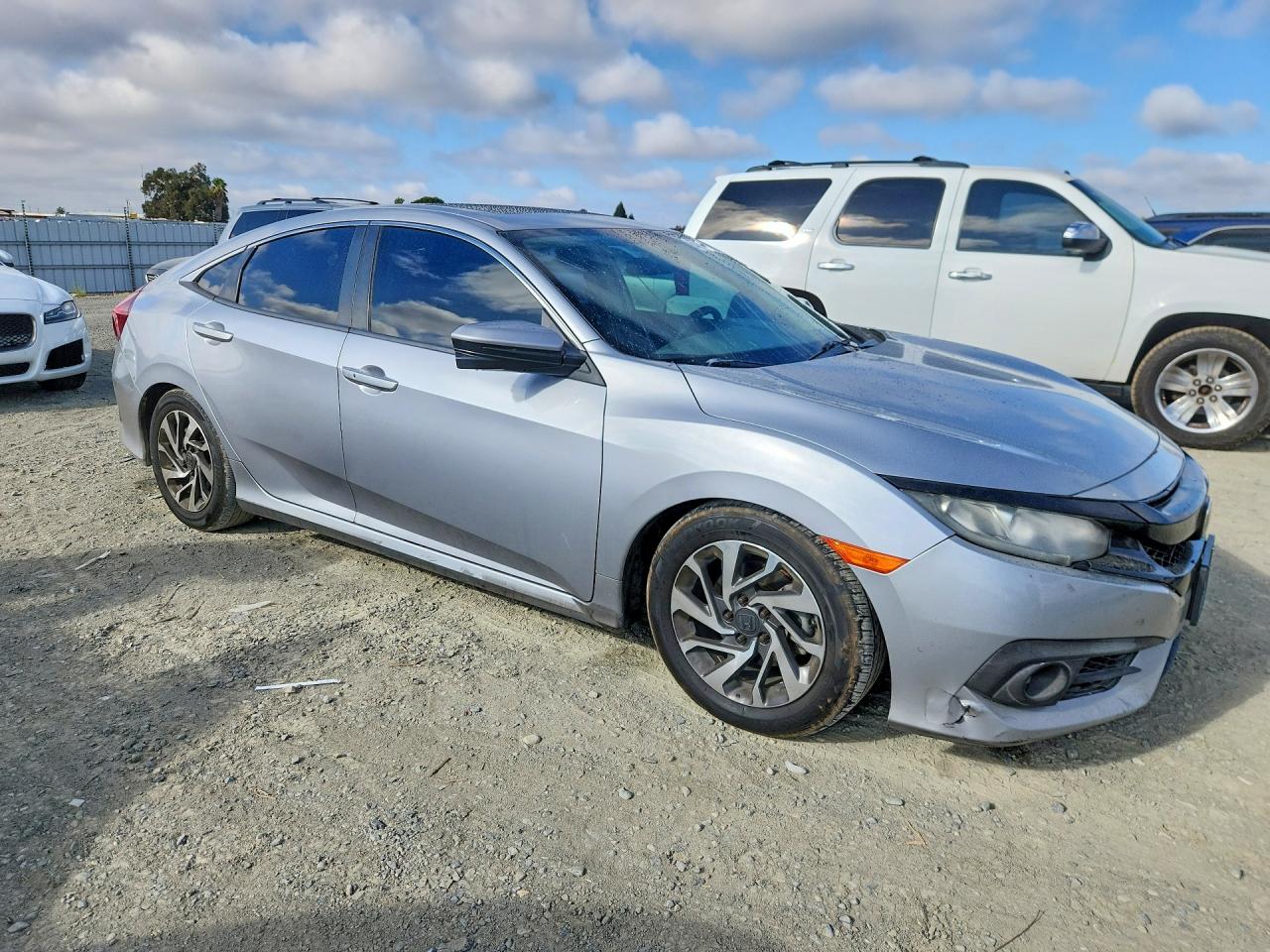 2017 HONDA CIVIC EX — снимка 4