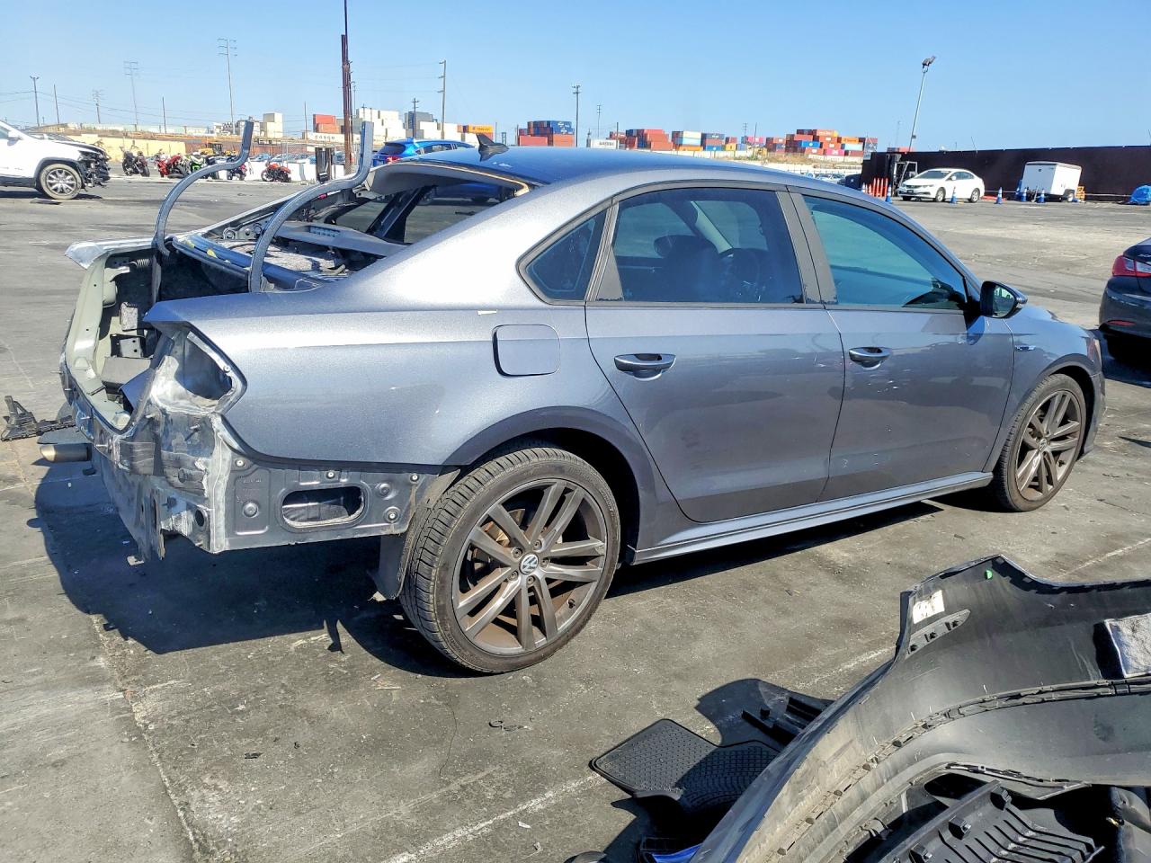 2018 VOLKSWAGEN PASSAT S — снимка 3