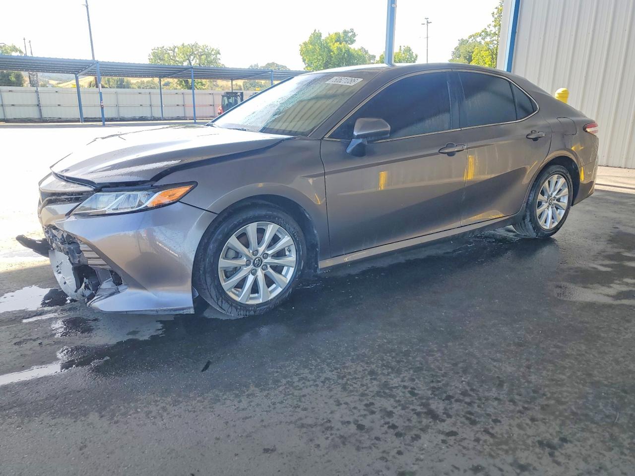 2018 TOYOTA CAMRY LE