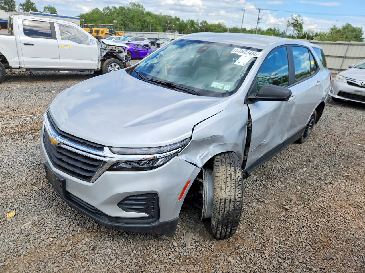 2022 CHEVROLET EQUINOX LS