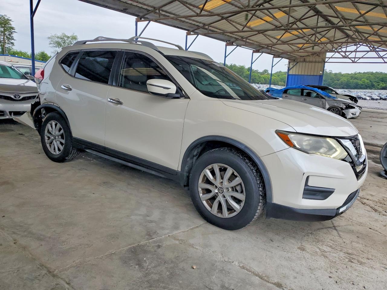 2019 NISSAN ROGUE SV — снимка 4