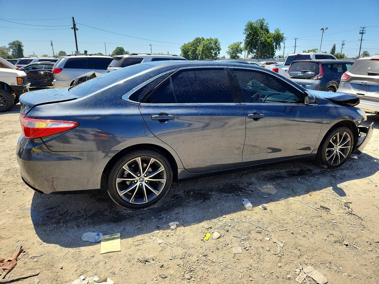 2016 TOYOTA CAMRY LE — снимка 3