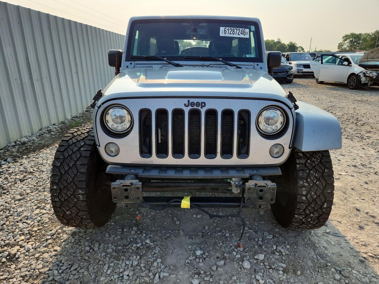 2017 JEEP WRANGLER UNLIMITED SAHARA — снимка 5