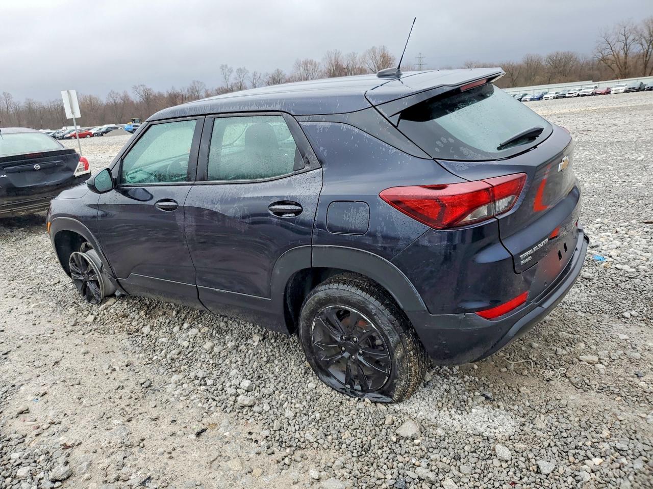 2021 CHEVROLET TRAILBLAZER LS — снимка 2