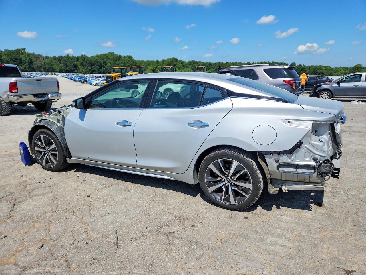 2020 NISSAN MAXIMA SV — снимка 2