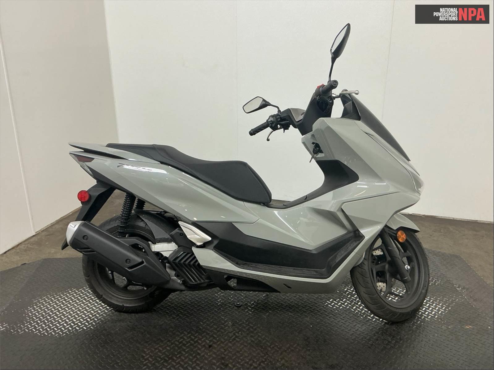 2025 HONDA PCX