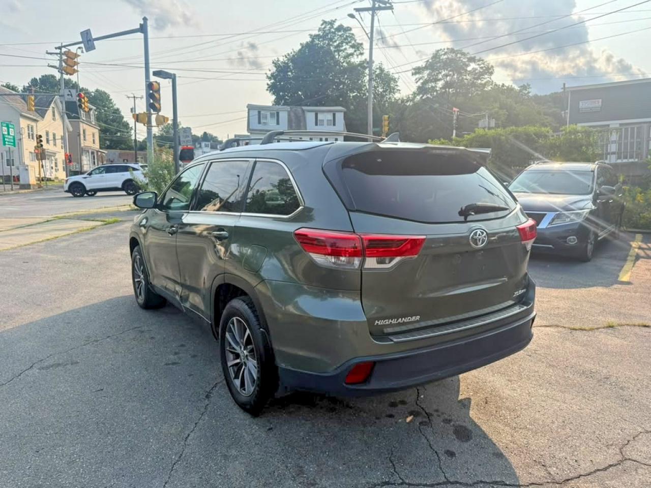 2019 TOYOTA HIGHLANDER XLE — снимка 2