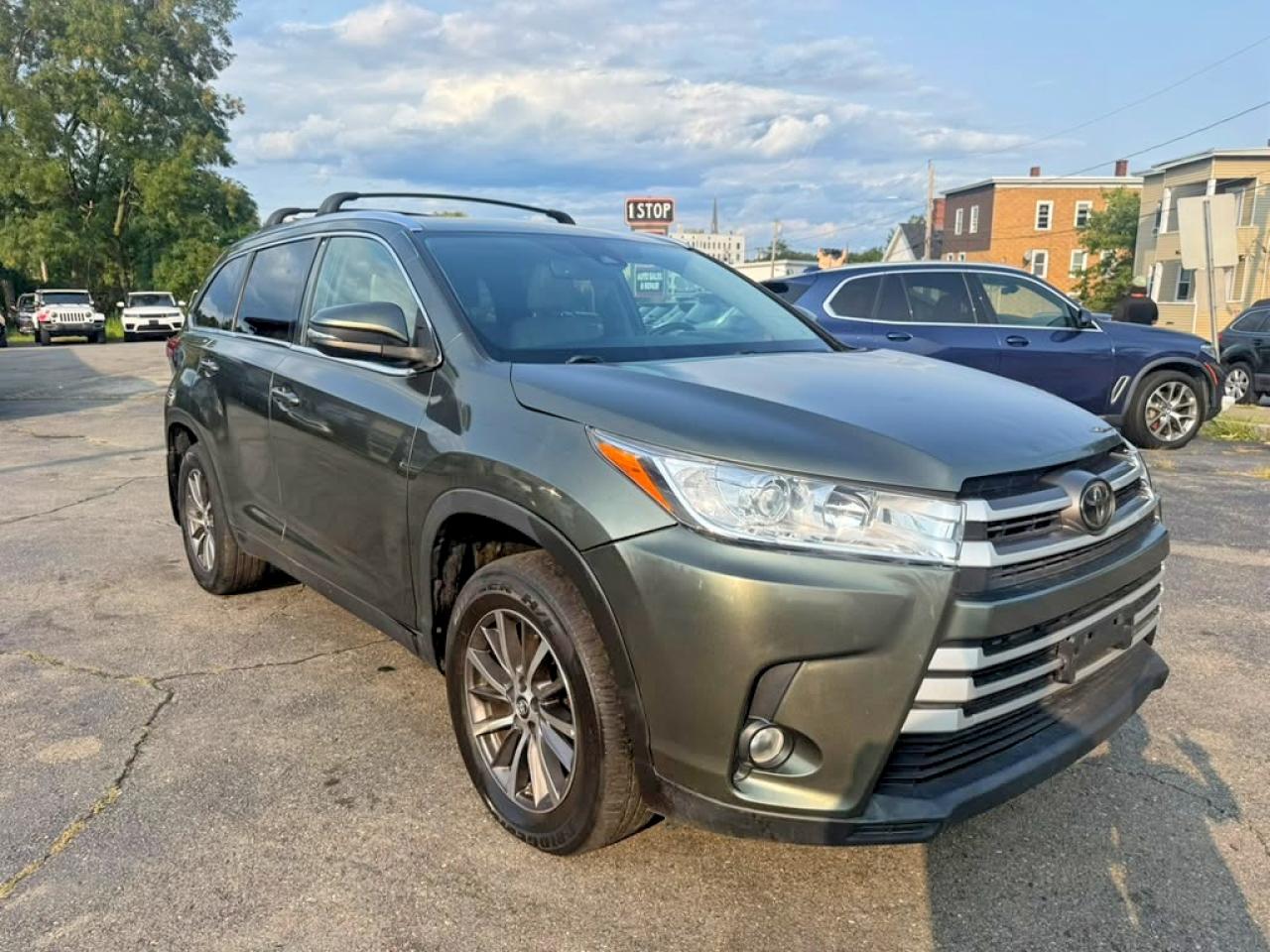 2019 TOYOTA HIGHLANDER XLE — снимка 4
