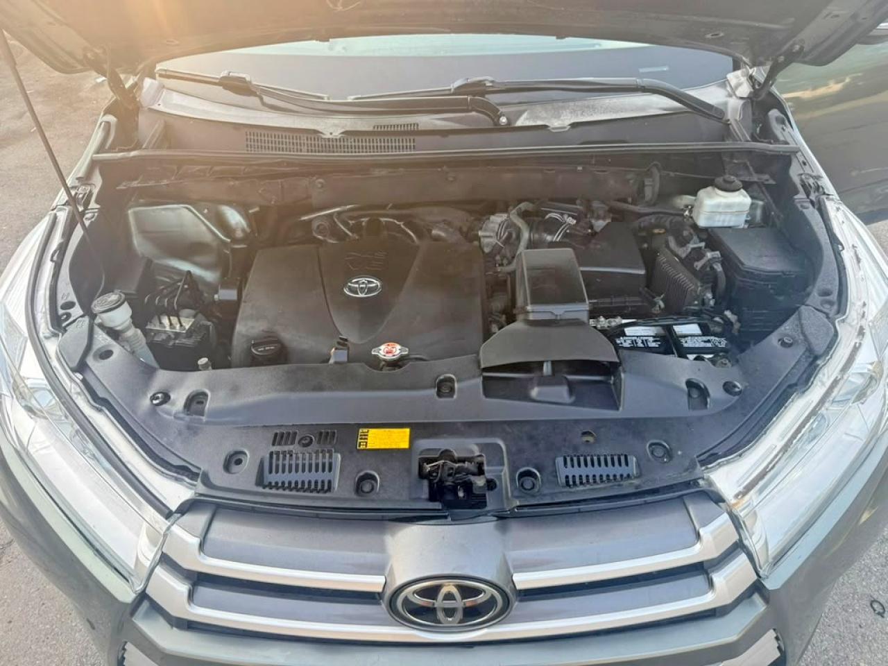 2019 TOYOTA HIGHLANDER XLE — снимка 5