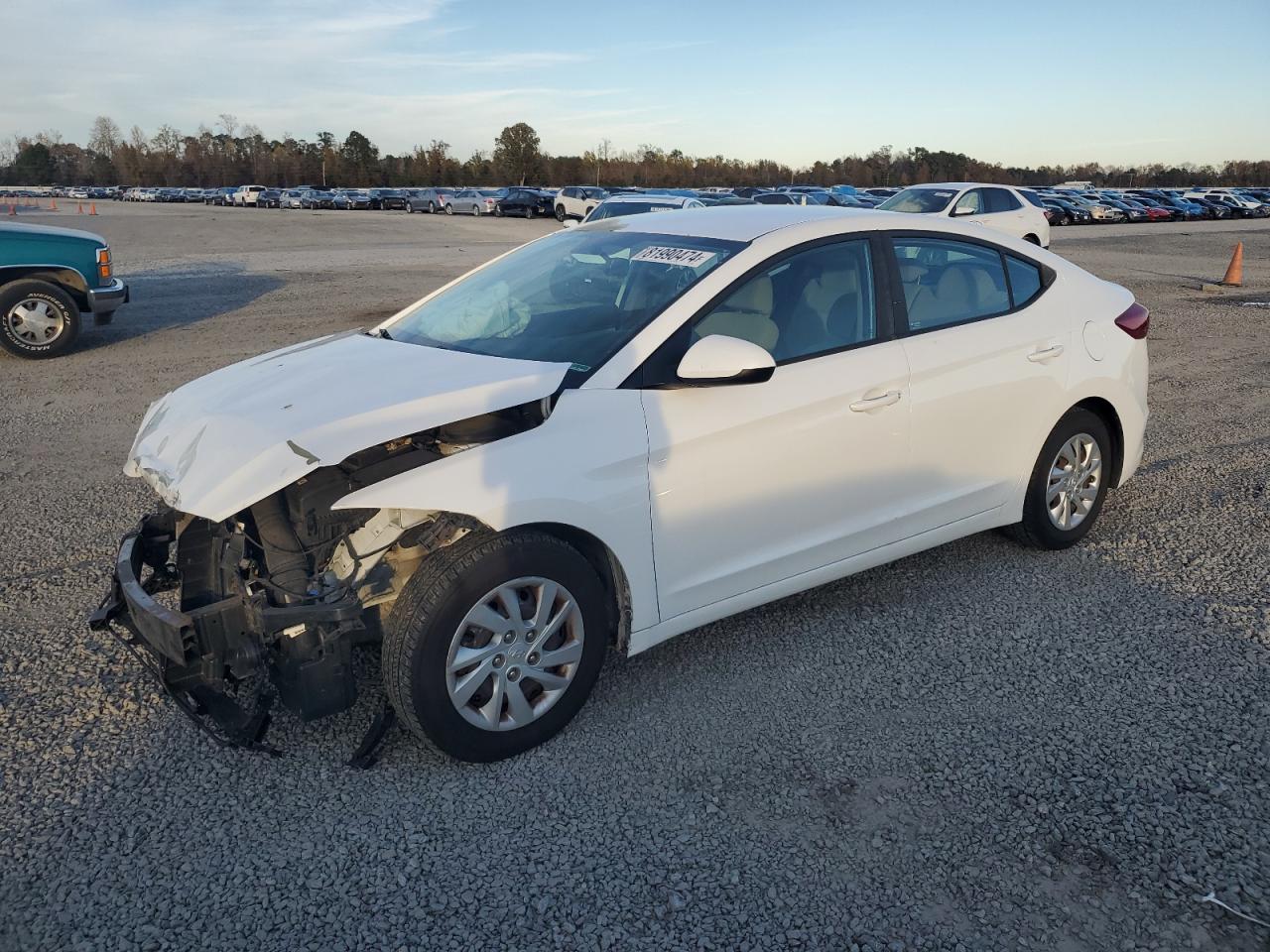 2018 HYUNDAI ELANTRA SE