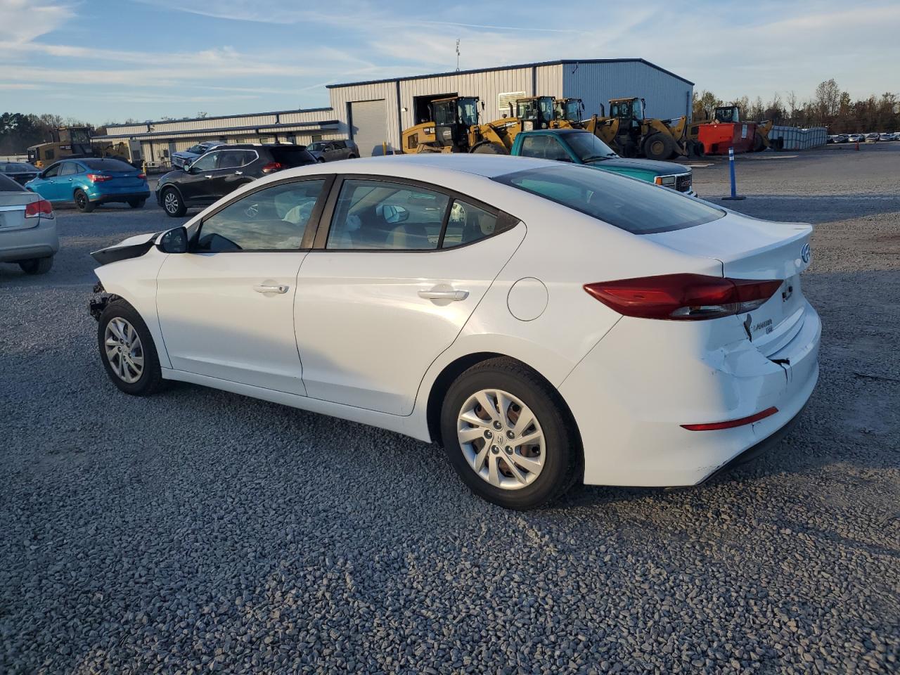 2018 HYUNDAI ELANTRA SE — снимка 2