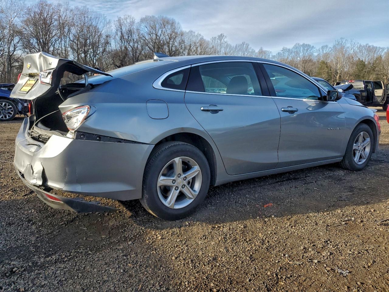 2024 CHEVROLET MALIBU LT — снимка 3