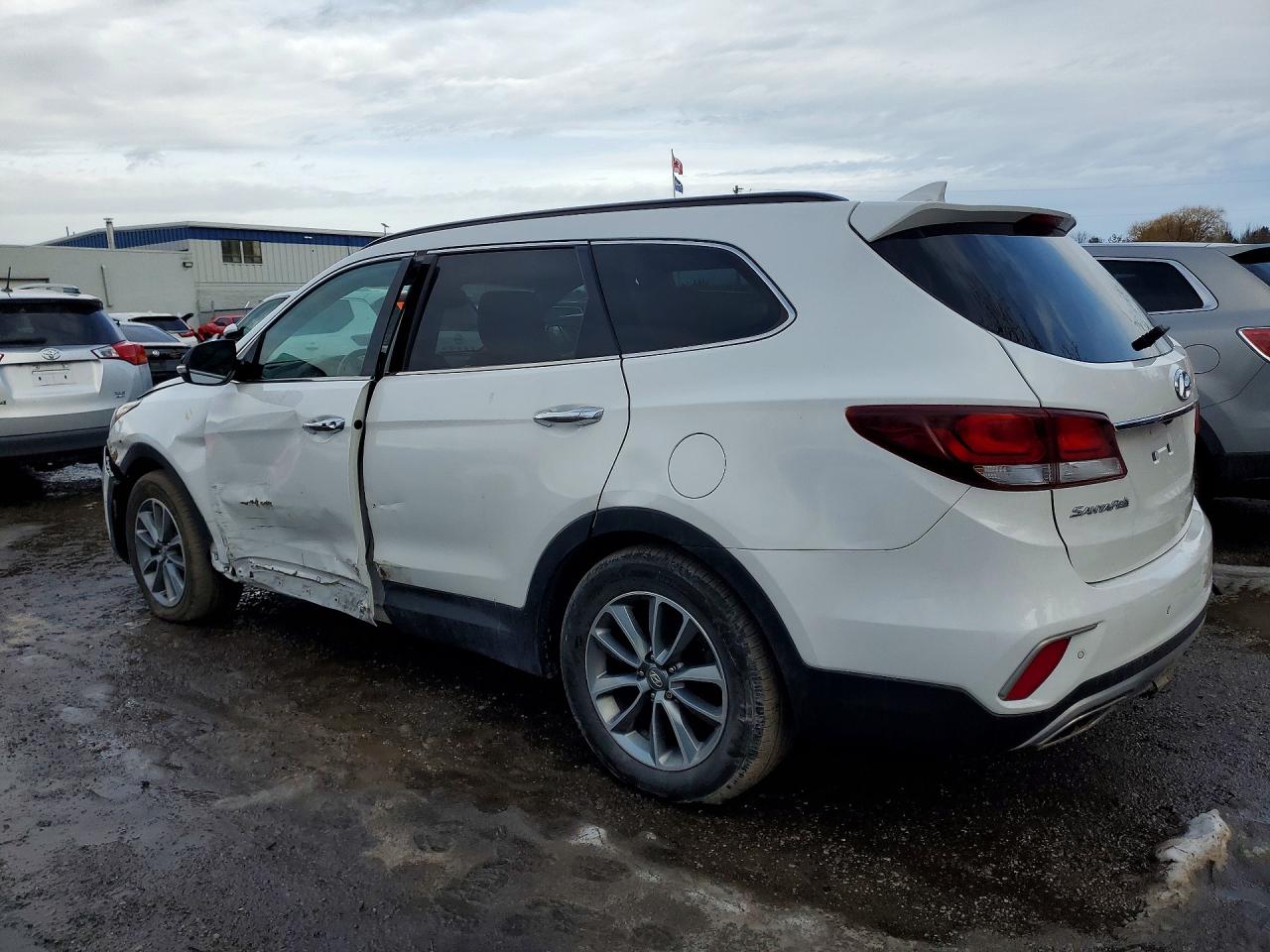 2017 HYUNDAI SANTA FE SE — снимка 2
