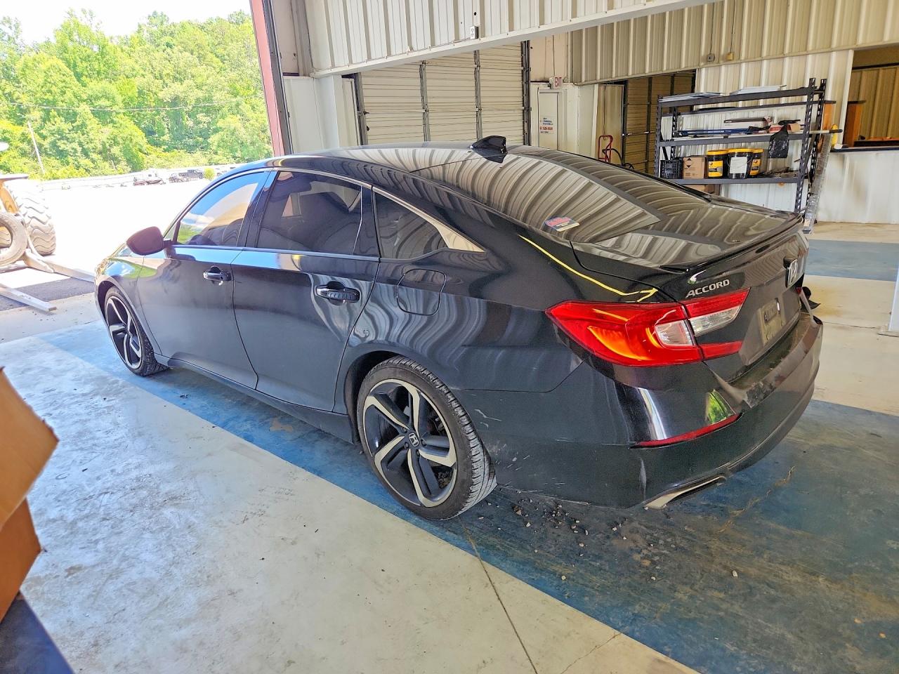 2018 HONDA ACCORD SPORT — снимка 2