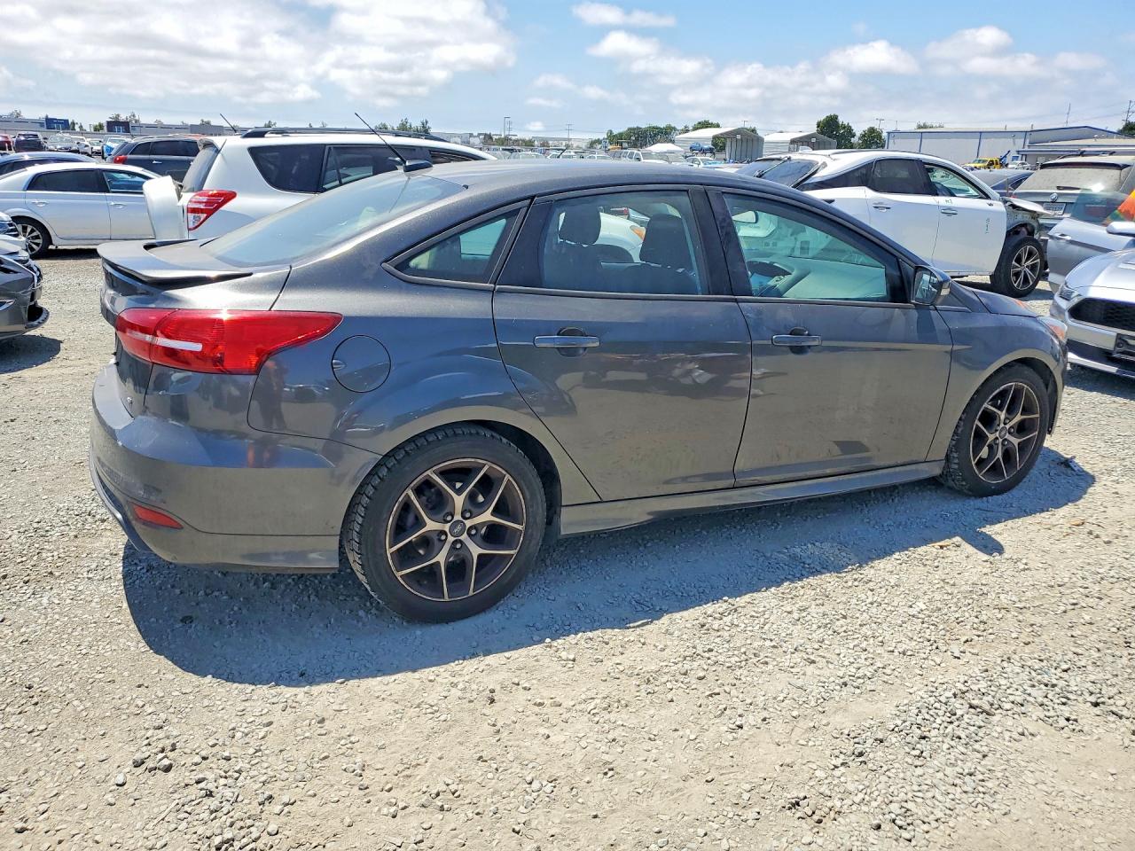 2016 FORD FOCUS SE — снимка 3