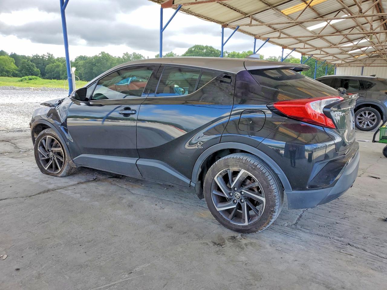 2021 TOYOTA C-HR LIMITED — снимка 2