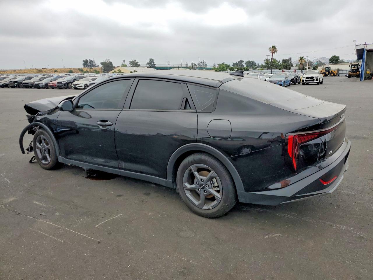2025 KIA K4 LXS — снимка 2