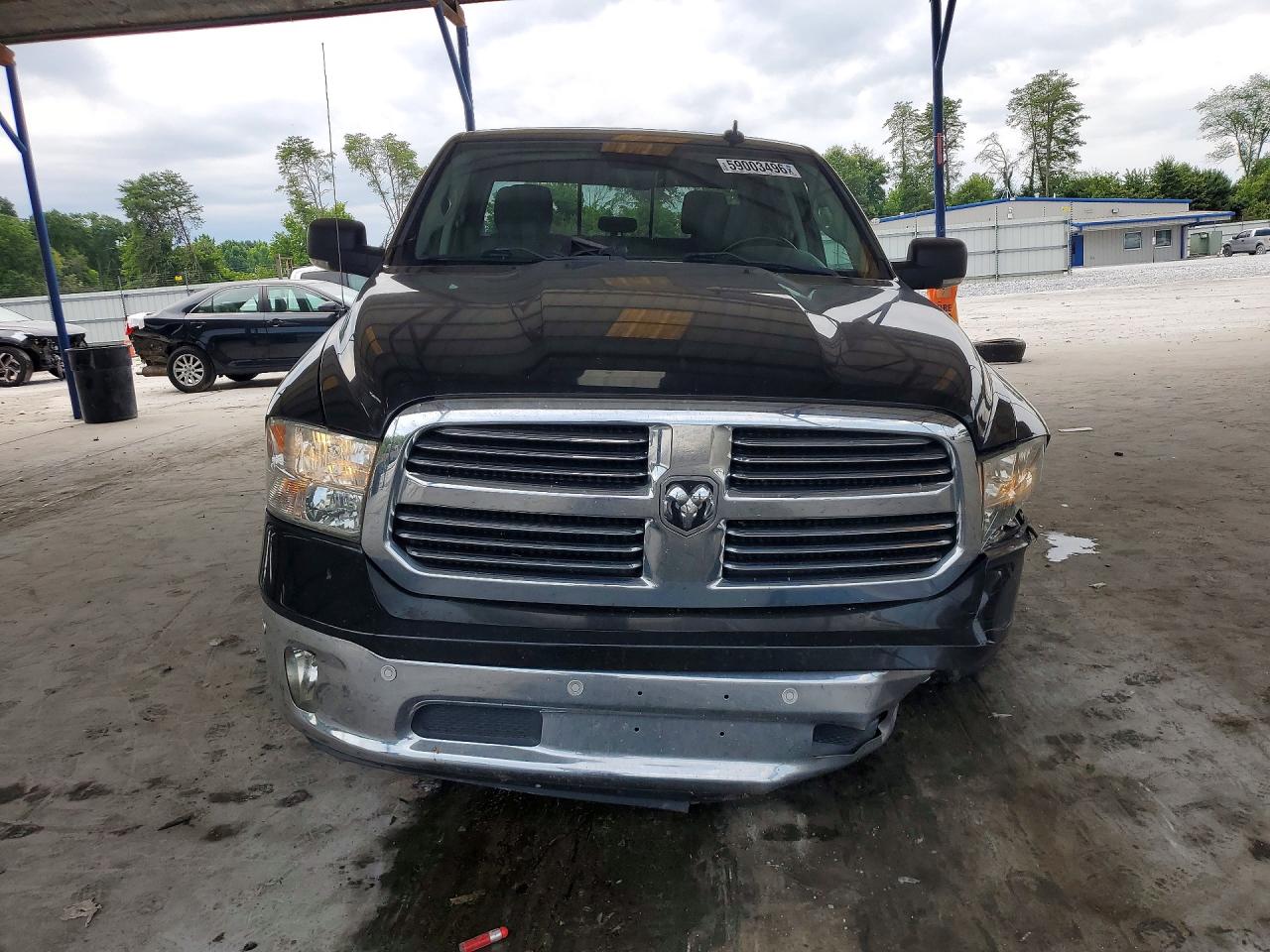 2017 RAM 1500 SLT — снимка 5