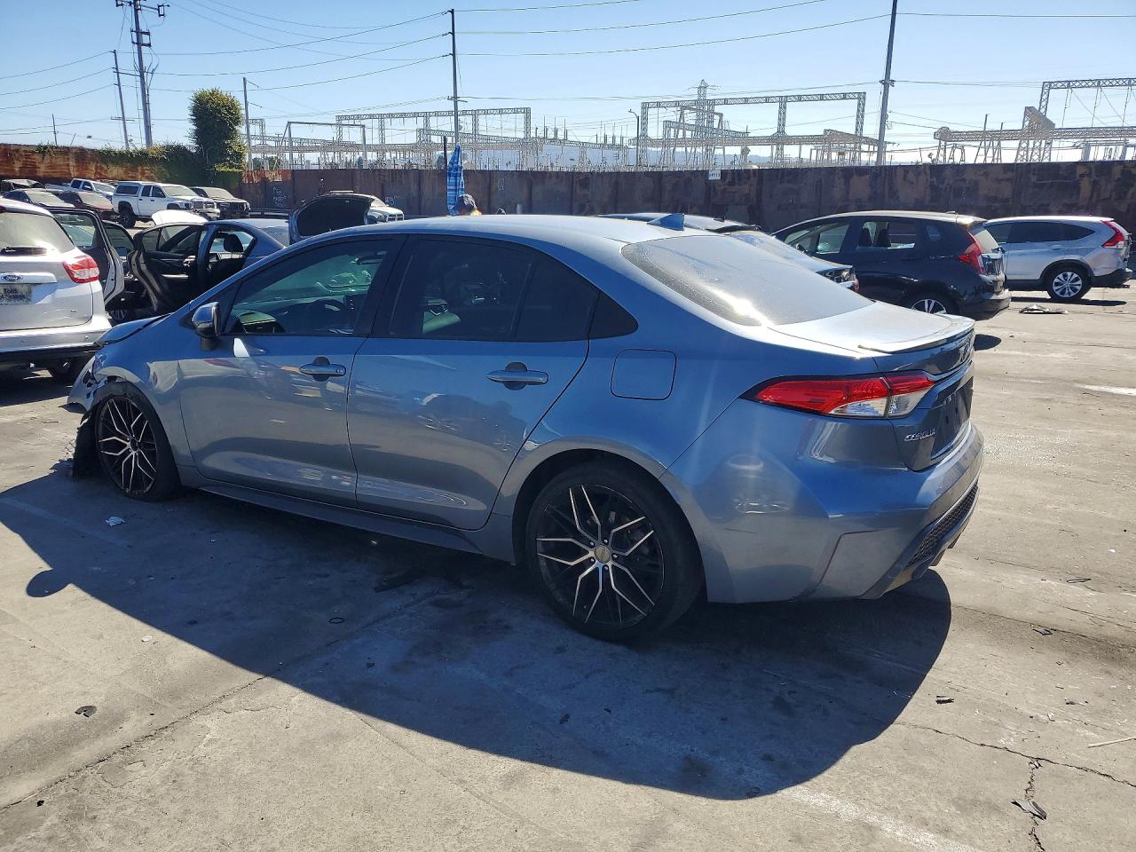 2020 TOYOTA COROLLA SE — снимка 2