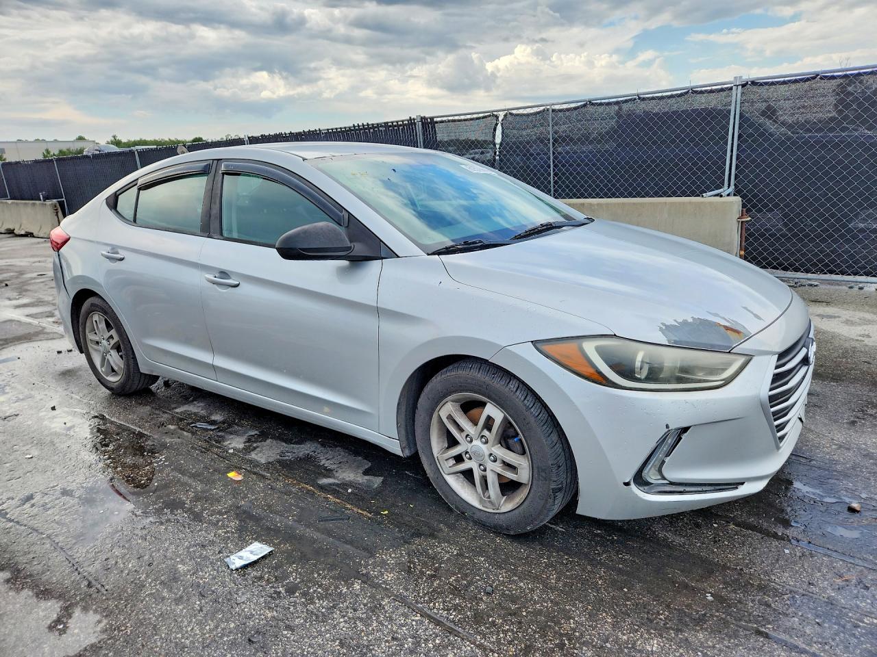 2018 HYUNDAI ELANTRA SE — снимка 4