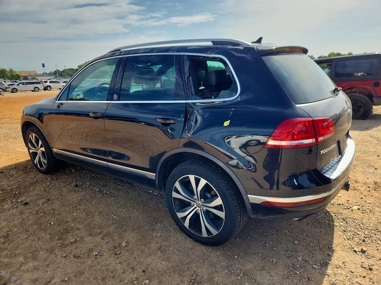 2017 VOLKSWAGEN TOUAREG WOLFSBURG — снимка 2