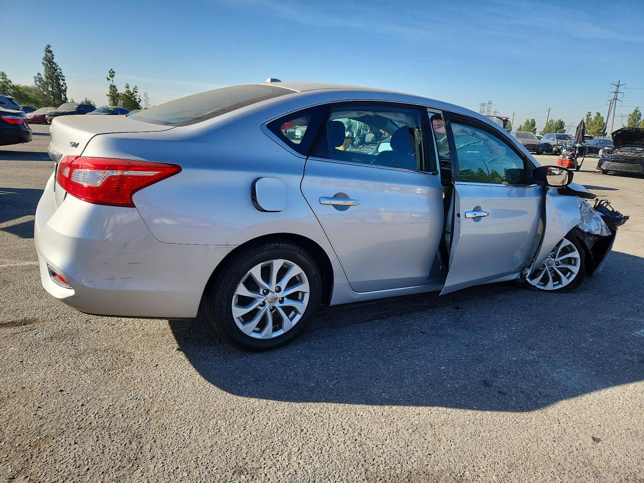2019 NISSAN SENTRA SV — снимка 3