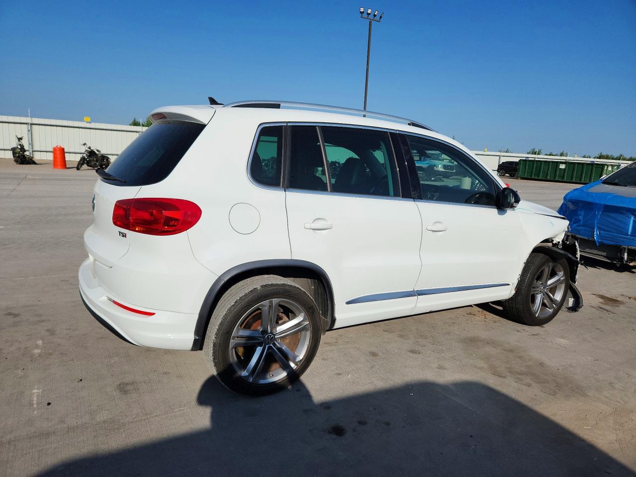 2017 VOLKSWAGEN TIGUAN SPORT — снимка 3