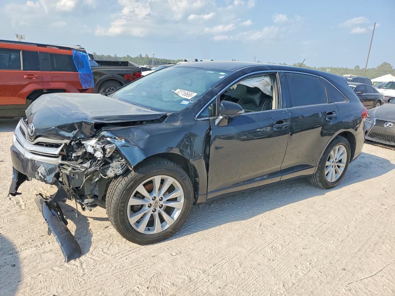 2015 TOYOTA VENZA LE