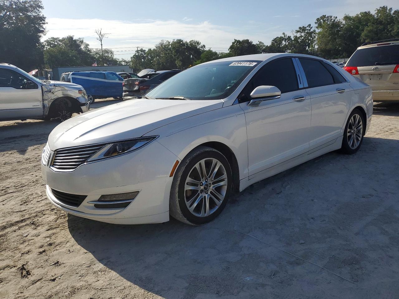 2013 LINCOLN MKZ