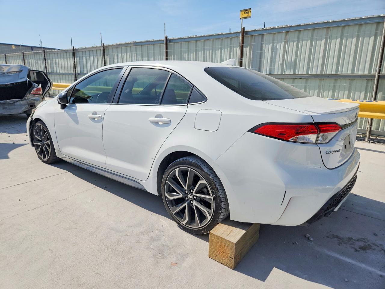 2020 TOYOTA COROLLA SE — снимка 2