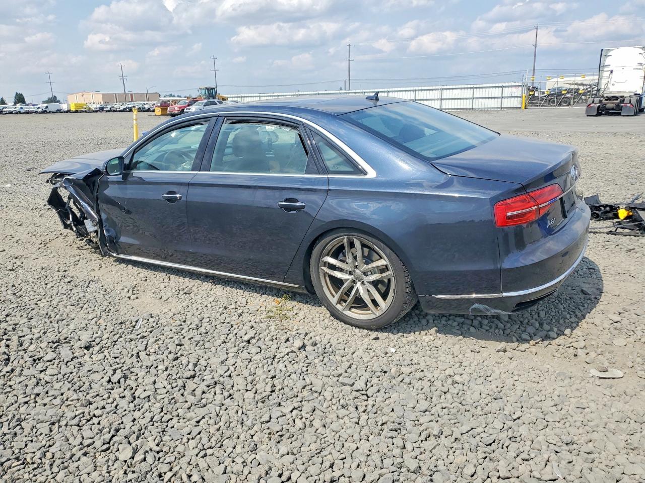 2015 AUDI A8 L QUATTRO — снимка 2