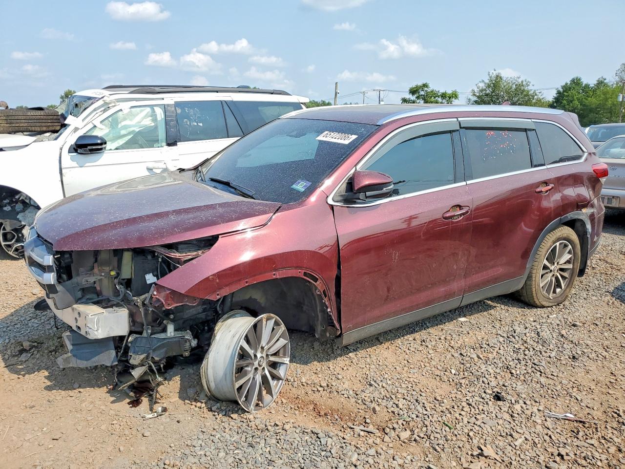 2019 TOYOTA HIGHLANDER XLE