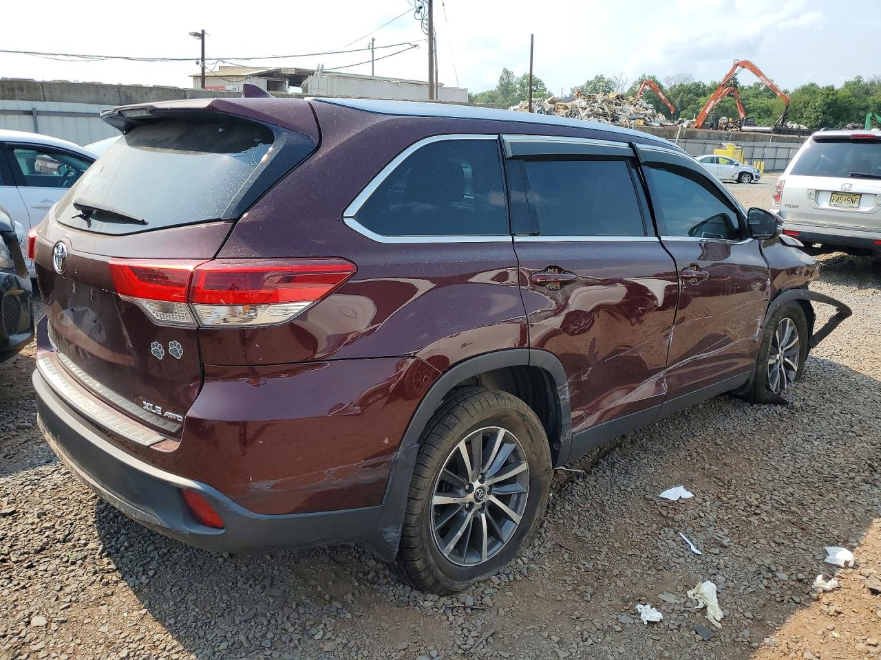 2019 TOYOTA HIGHLANDER XLE — снимка 3