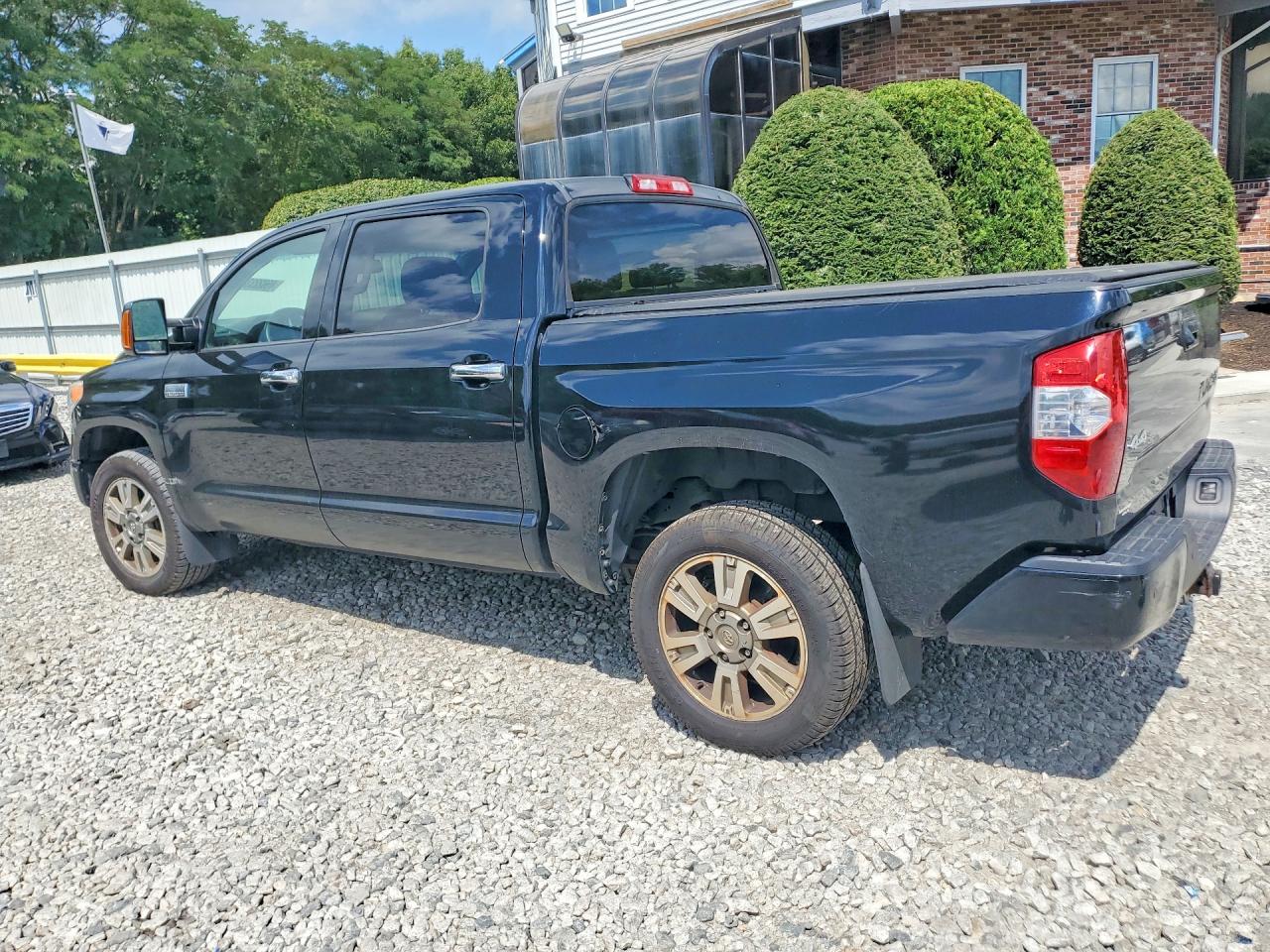 2015 TOYOTA TUNDRA PLATINUM — снимка 2