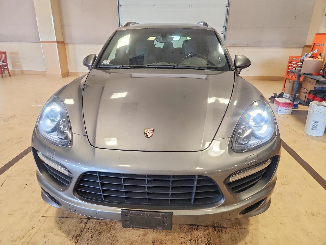 2013 PORSCHE CAYENNE GTS — снимка 5
