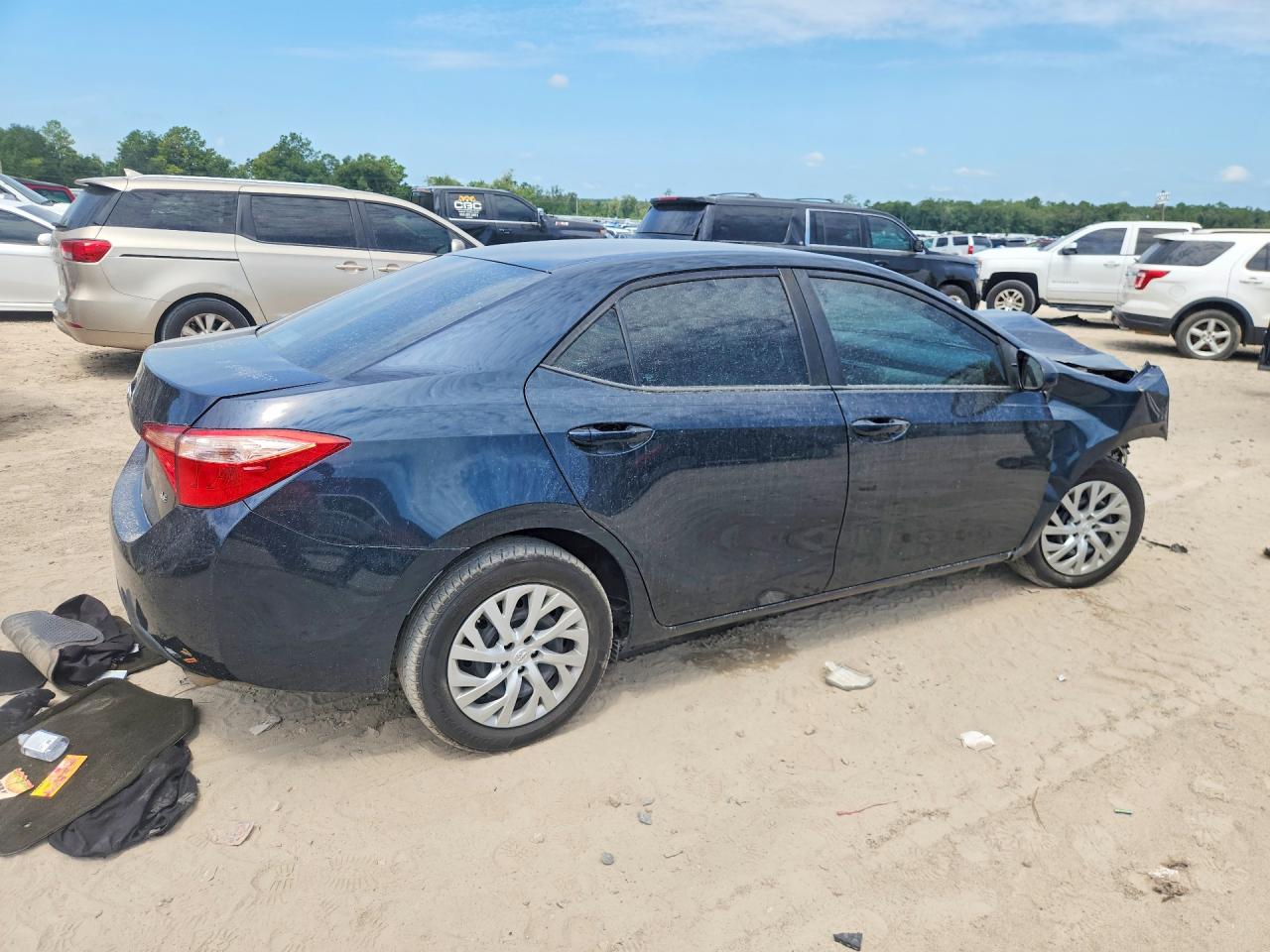 2018 TOYOTA COROLLA LE — снимка 3