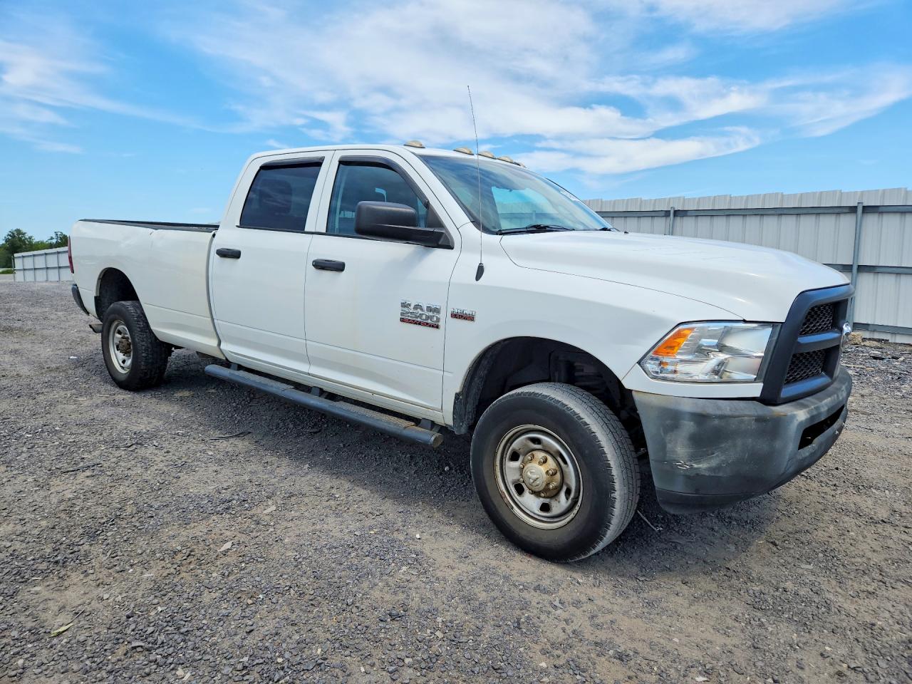 2017 RAM 2500 ST — снимка 4