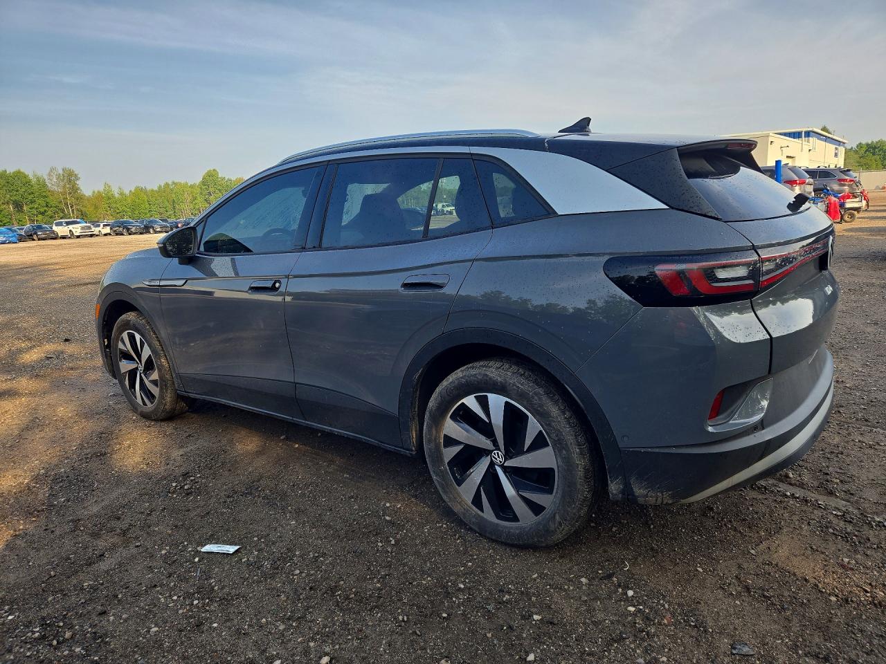 2023 VOLKSWAGEN ID.4 PRO — photo 2