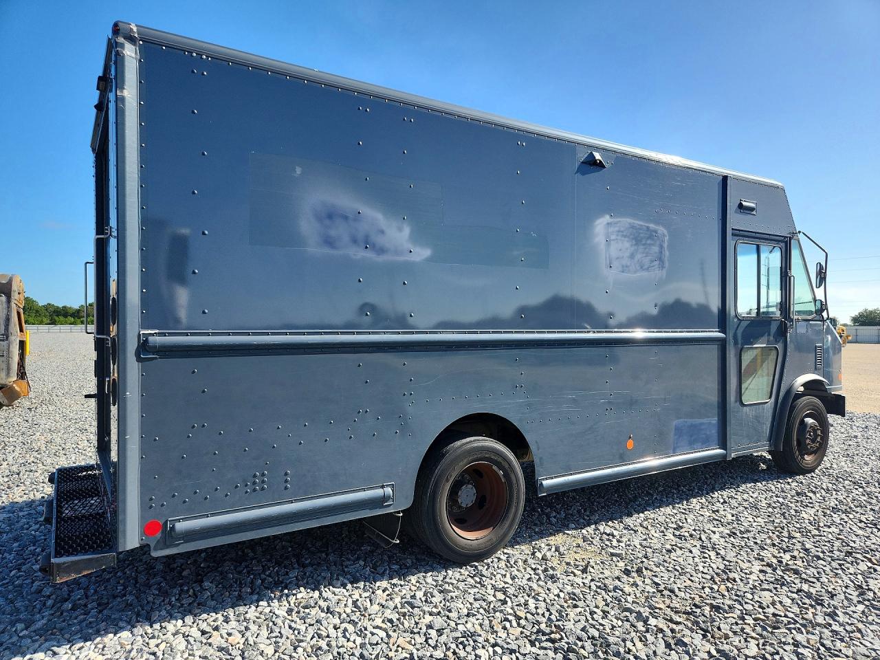 2021 FORD F59 — снимка 3