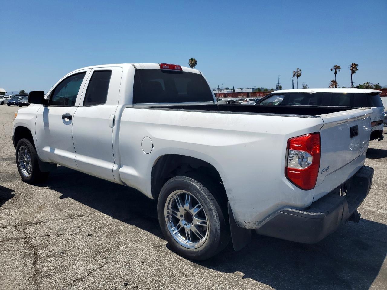 2016 TOYOTA TUNDRA SR — снимка 2