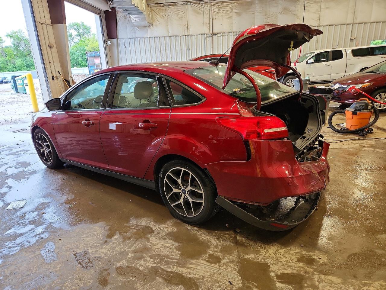 2017 FORD FOCUS SEL — снимка 2