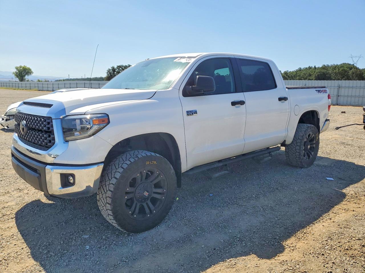 2018 TOYOTA TUNDRA CREWMAX SR5