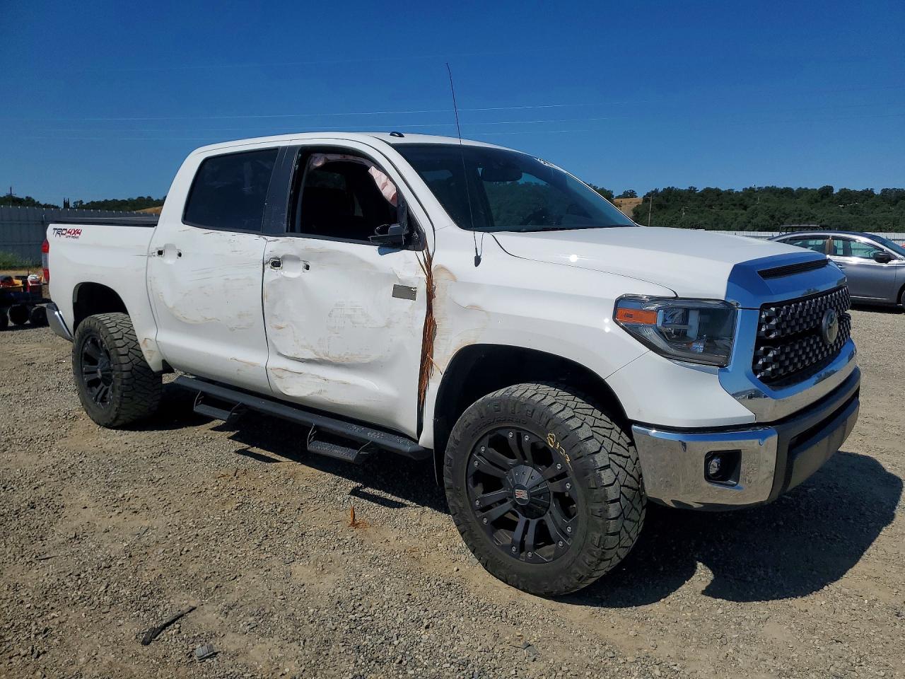 2018 TOYOTA TUNDRA CREWMAX SR5 — снимка 4