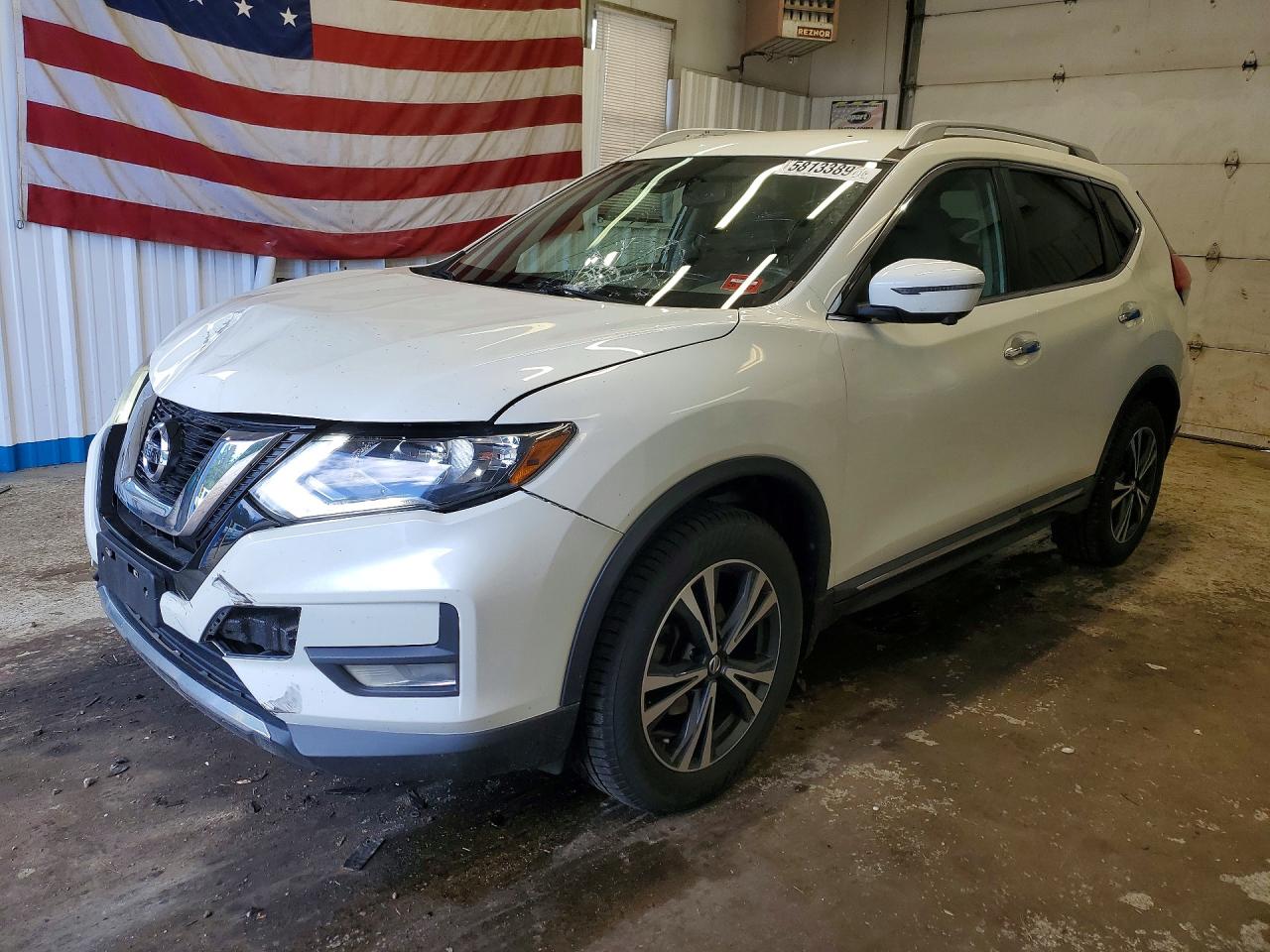 2017 NISSAN ROGUE SL