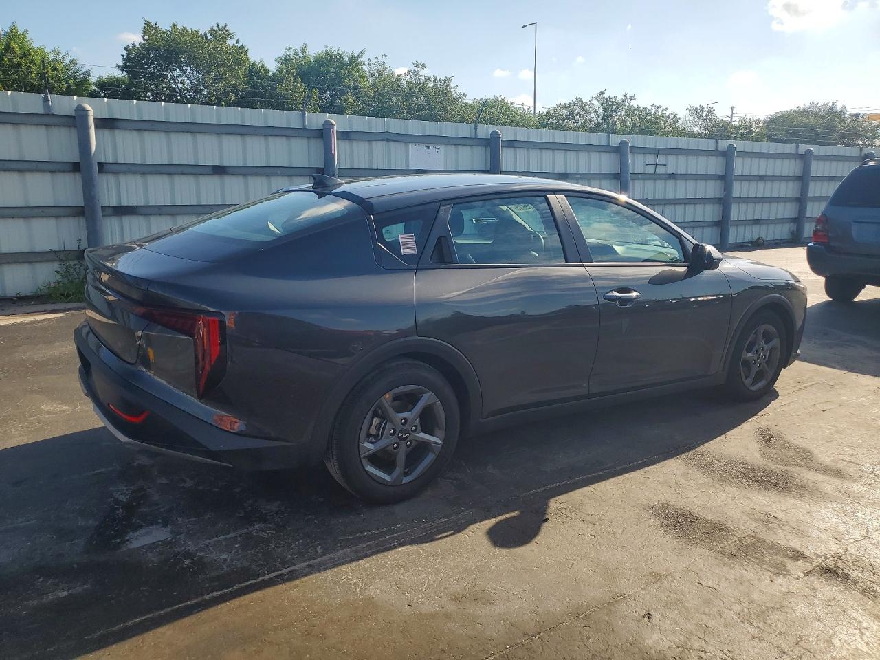 2025 KIA K4 LXS — снимка 3