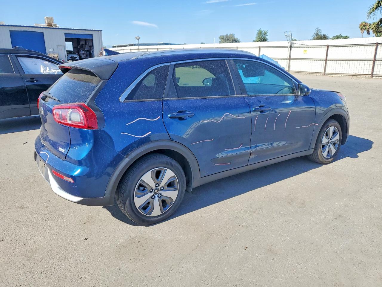2019 KIA NIRO LX — снимка 3