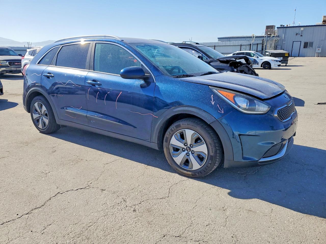 2019 KIA NIRO LX — снимка 4