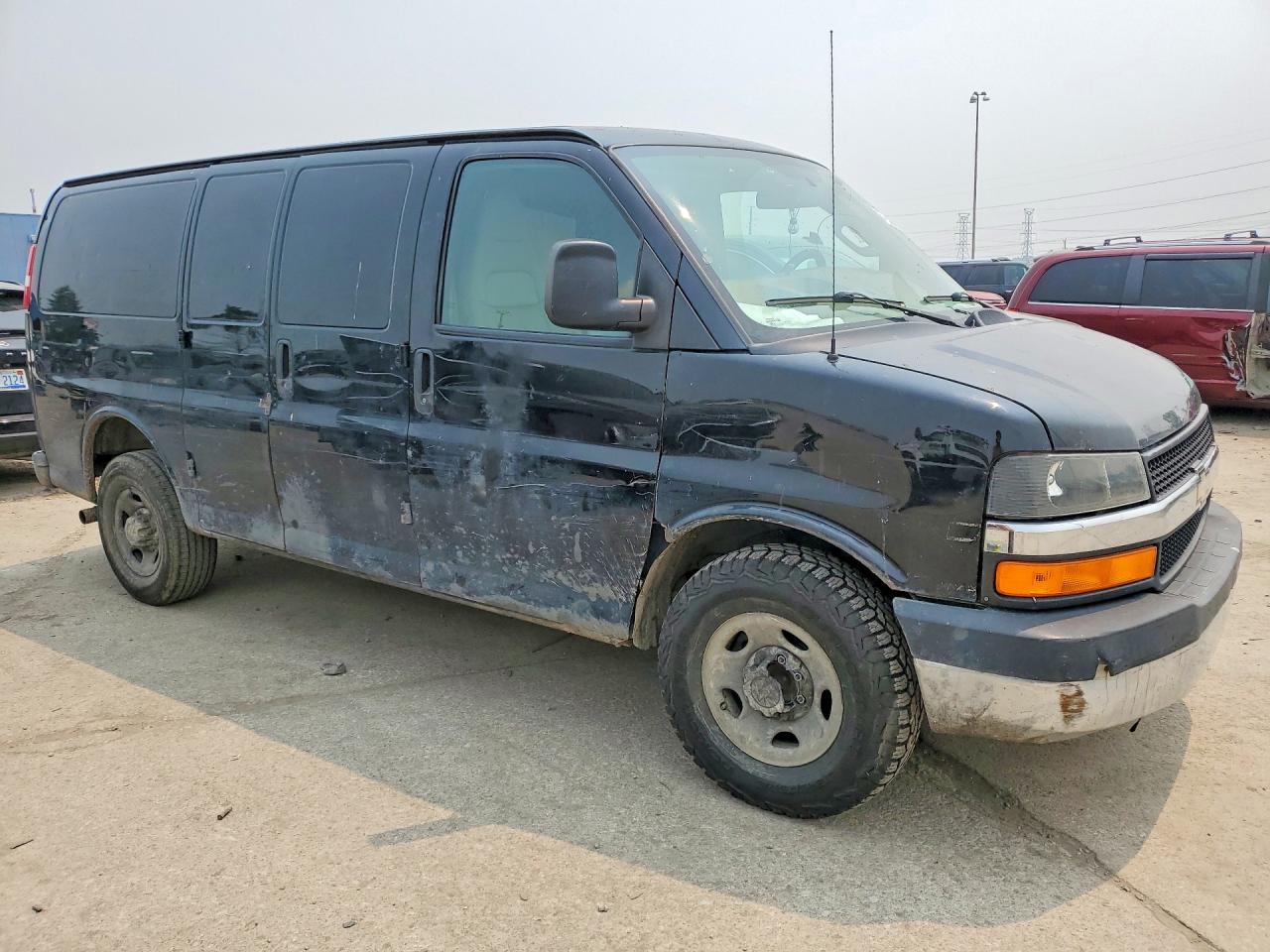 2017 CHEVROLET EXPRESS G2500 — снимка 4